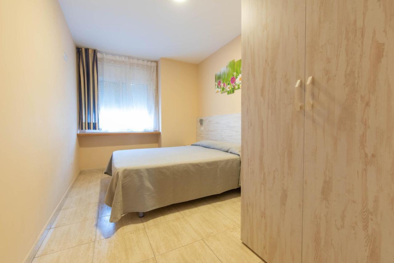 Apartaments Costamar Calafell Bagian luar foto