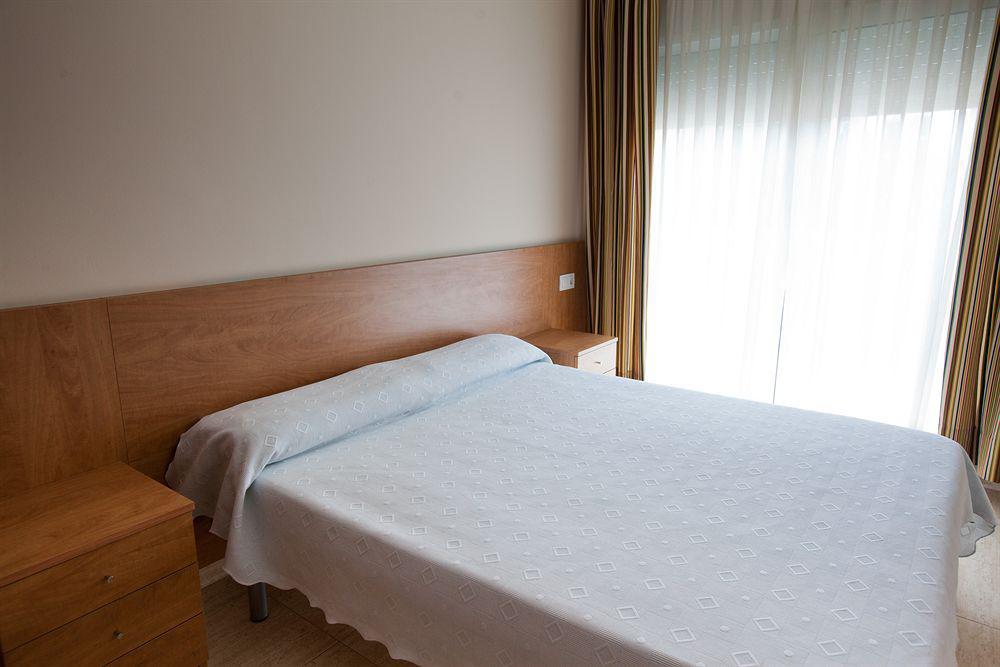 Apartaments Costamar Calafell Ruang foto