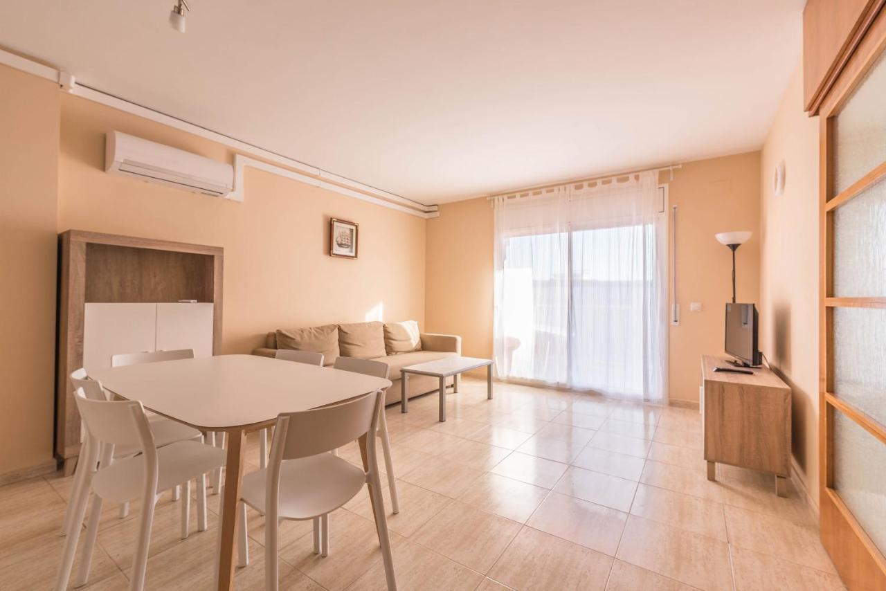 Apartaments Costamar Calafell Bagian luar foto