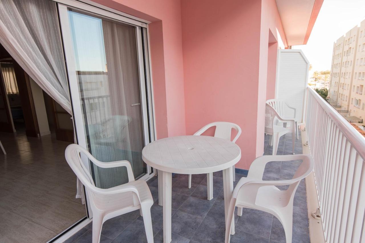 Apartaments Costamar Calafell Bagian luar foto