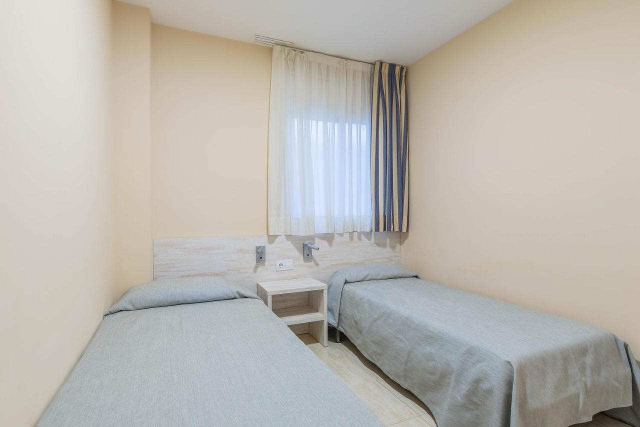 Apartaments Costamar Calafell Bagian luar foto