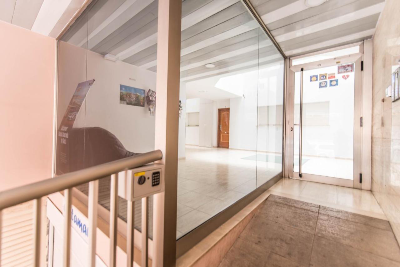 Apartaments Costamar Calafell Bagian luar foto