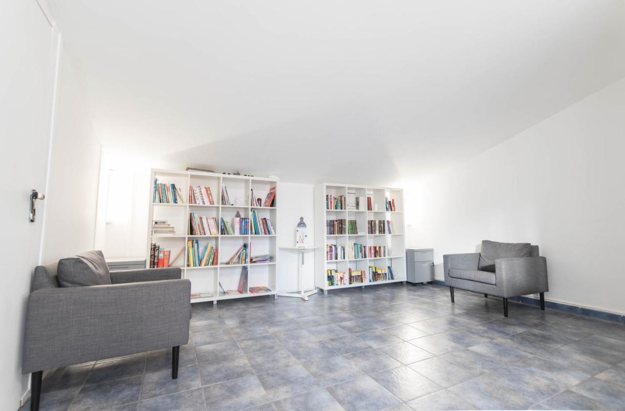 Apartaments Costamar Calafell Bagian luar foto